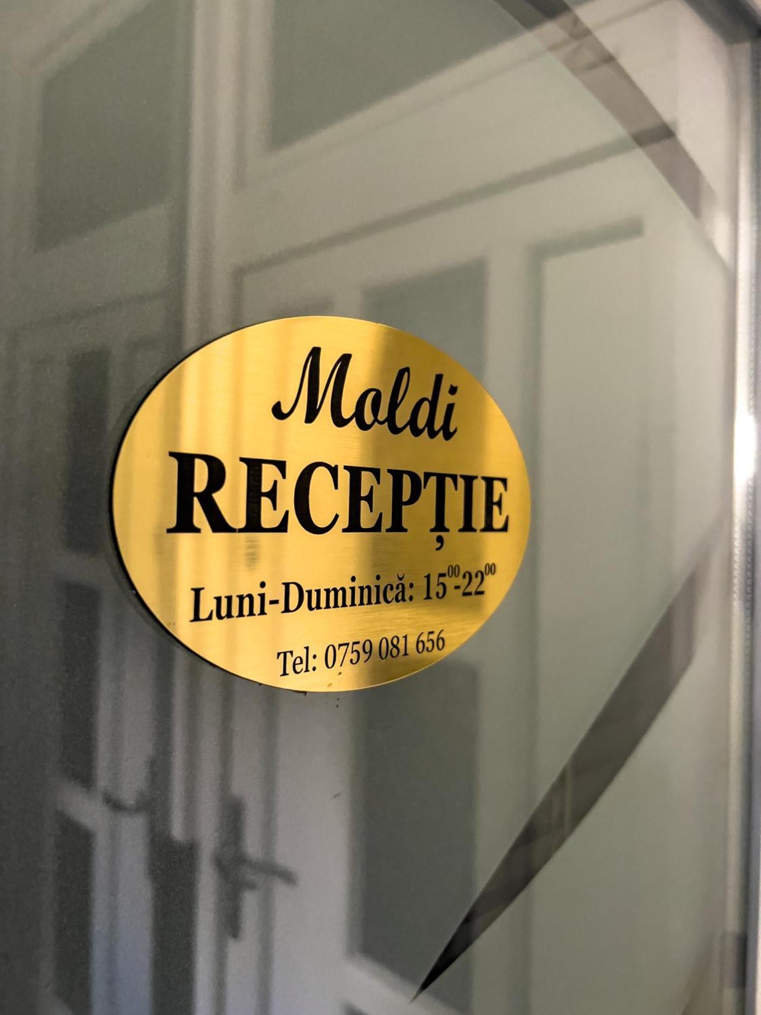 Cazare Moldi - Regim Hotelier Câmpulung Moldovenesc Eksteriør bilde